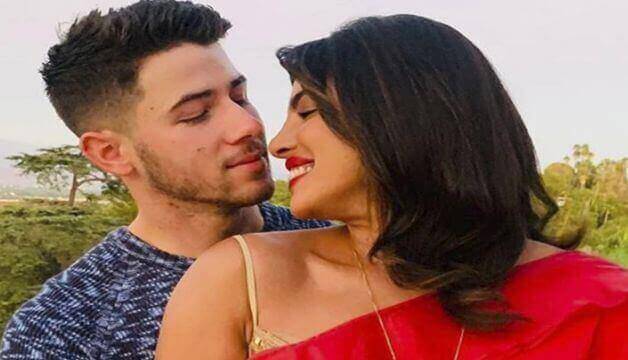 Priyanka Chopra Sizzles in Tight Outfit When She Shares Adorable Snaps With Nick Jonas