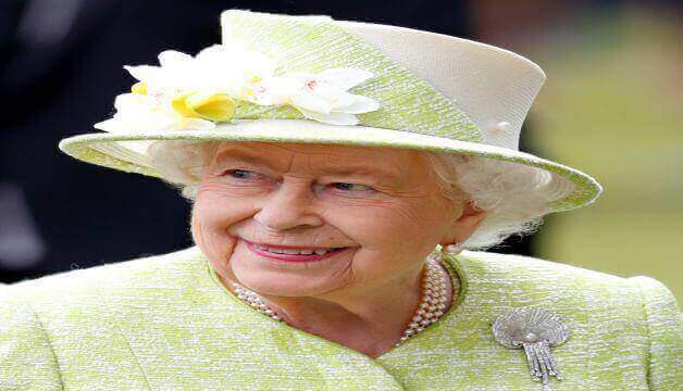 Queen Elizabeth Can't Refuse Her Beloved Grandson Prince Harry, Says Royal Expert