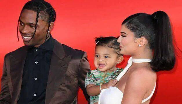 Kylie Jenner's Daughter Stormi 'Loves' Big Sister's Life: 'Always Helps Out'