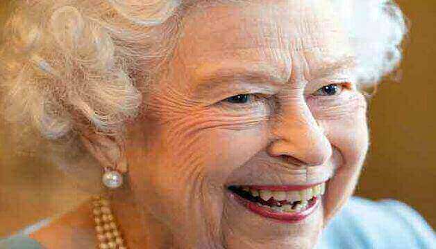 'Vulnerable' Queen Elizabeth contracted COVID-19 after the safety bubble around her was released