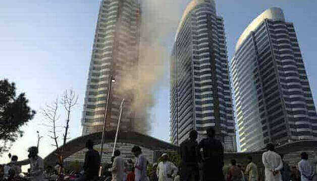 A Huge Fire Breaks Out At Centaurus Mall in Islamabad