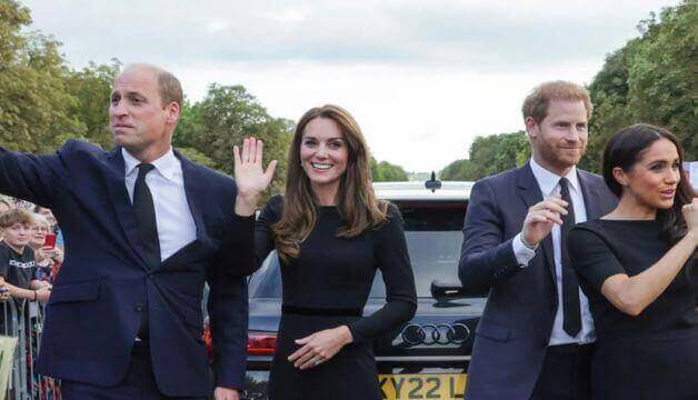 Meghan Markle And Prince Harry Could Pay Emotional Tribute To Queen Elizabeth On A Christmas Card