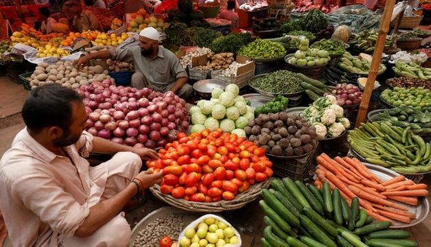 Weekly Inflation Jumps 32% Year-On-Year As Onion And Chicken Prices Soar