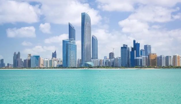 How To Get UAE Tourist Visa Using A BOTIM App?