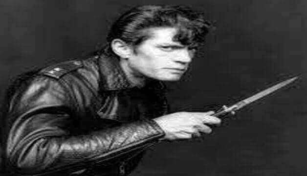 Who is Robert Mapplethorpe? Biography, Wiki