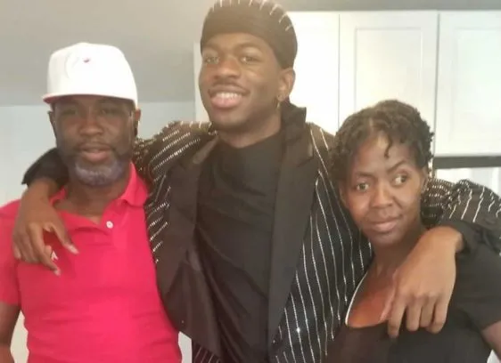 Lil Nas X with his parents