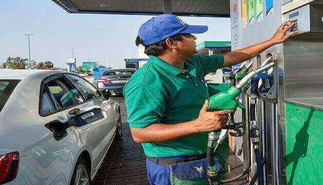 The UAE Massively Cuts Petrol Prices Until June 2023