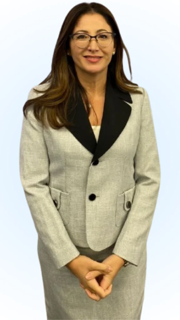 Julia Nesheiwat Age
