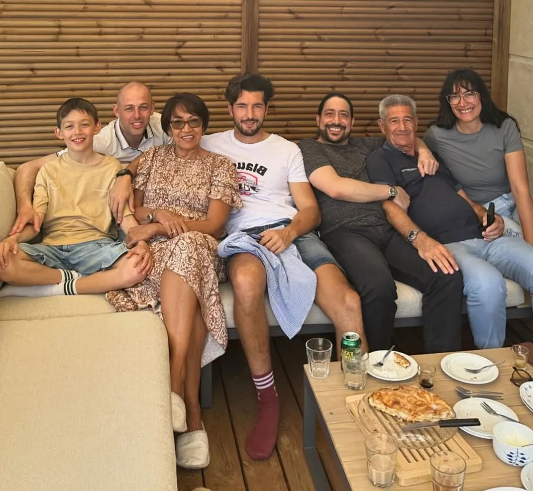Andrea with his family