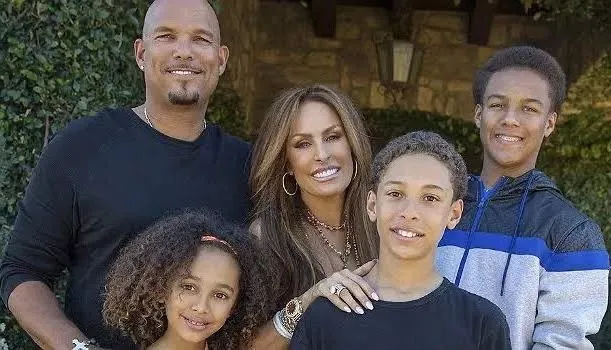Rebecca Villalobos with her children